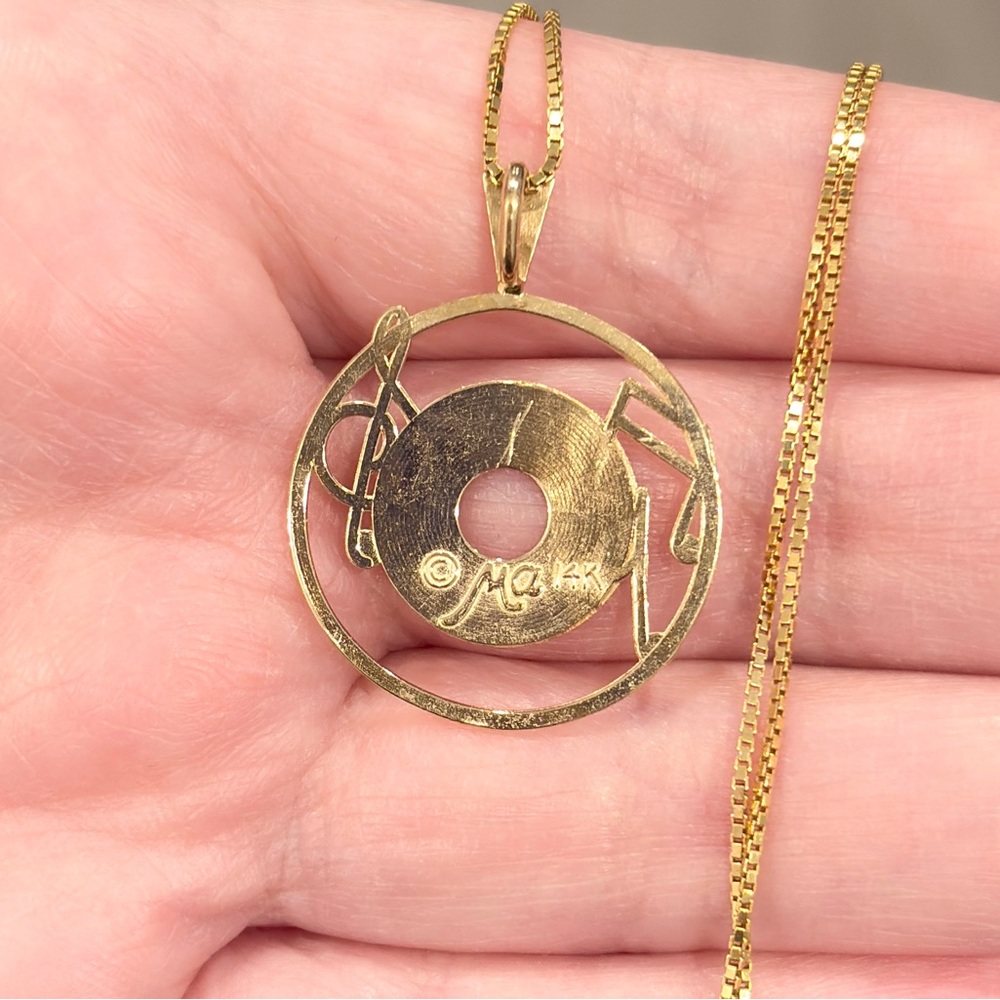 14K Rock N Roll Record Pendant, Vintage 50’s Style, Music Note, Filigree - Picture 12 of 13